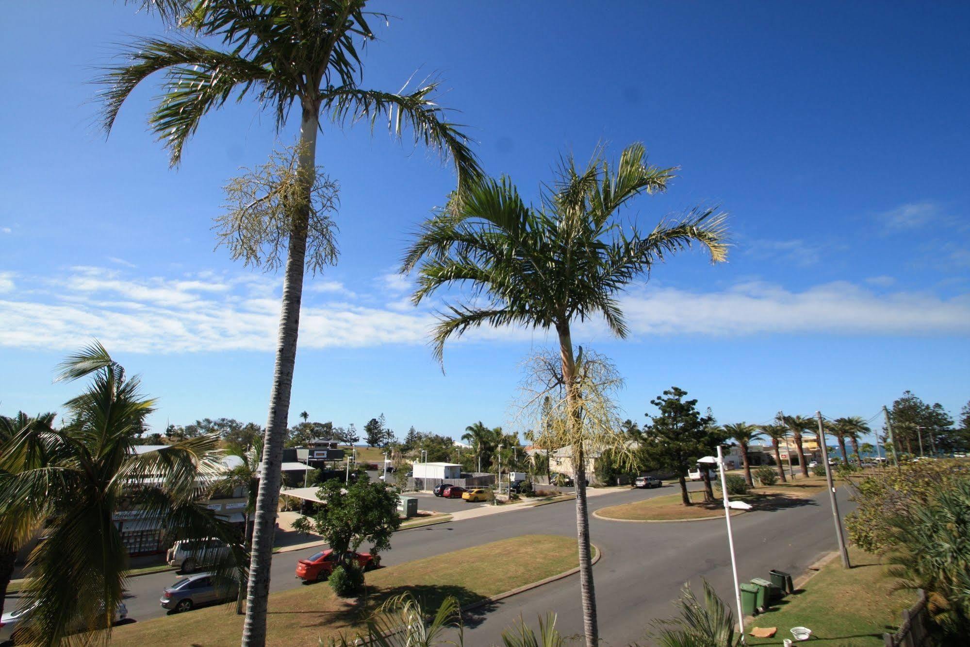 Endeavour Inn Emu Park エクステリア 写真